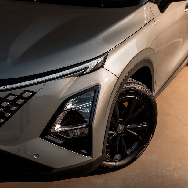 OMODA C5 X Exterior