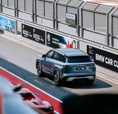 SUV driving on the Kyalami racetrack